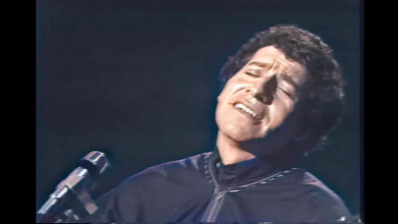 Victor Jara - Te recuerdo Amanda (colorizado) Victor Jara - Te recuerdo Amanda (colorizado)