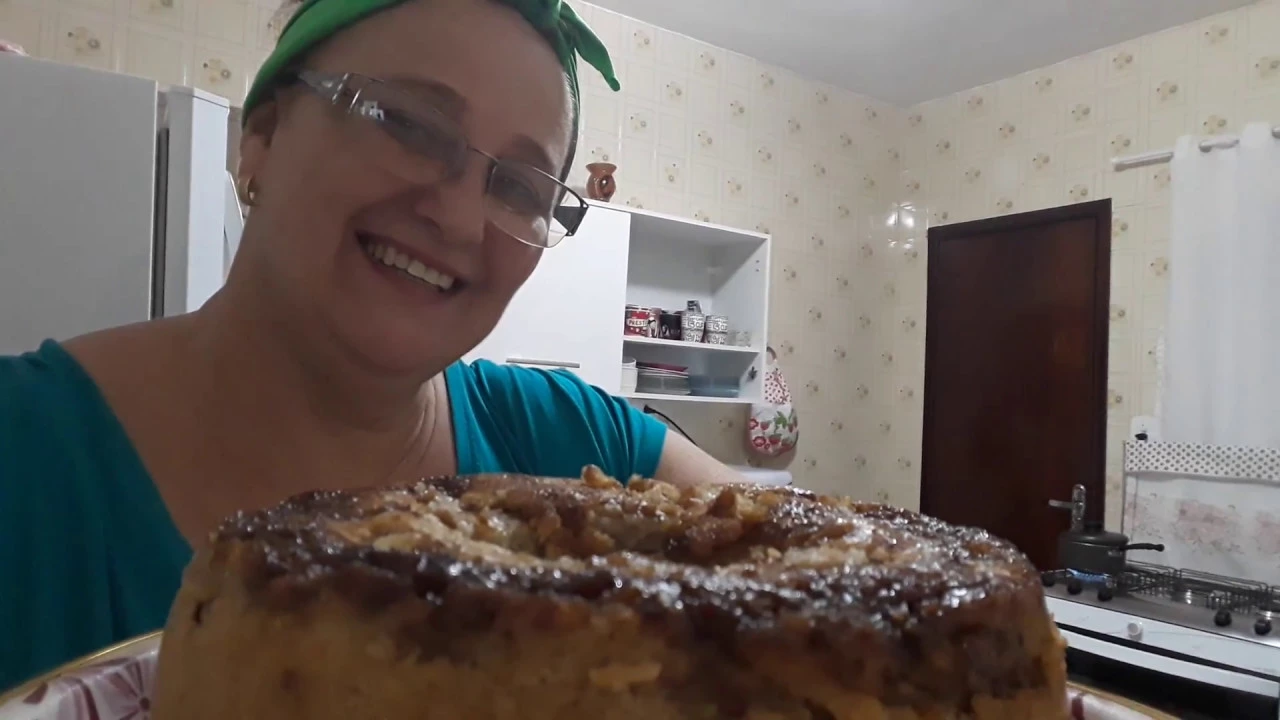 Bolo de Aveia com Banana ( Sem Farinha, Sem Açúcar e Sem Leite) Só com 4 Ingredientes