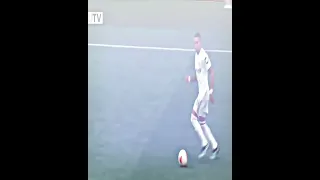 انت الي لمعه النجوم بتبان في عنيك  انت الي لمعه النجوم بتبان في عنيك