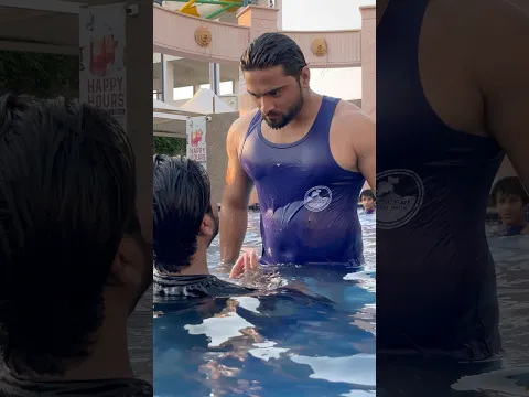 Bhaiya mere muh se nikal gayi 😂 #shorts #funny #comedy #waterpark #viral #trending