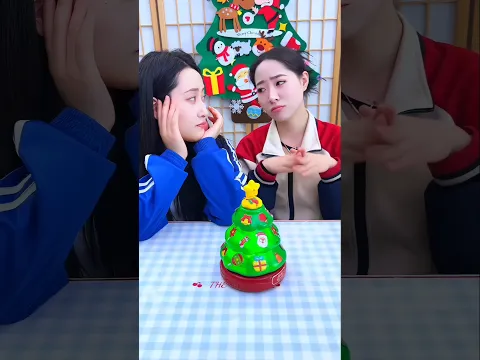 She Kept Popping Her Bubbles… Until the Christmas Tree Surprised Her