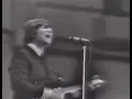 Lagu The Beatles - Twist and Shout (Short Version, Pailas De Sport 1965)