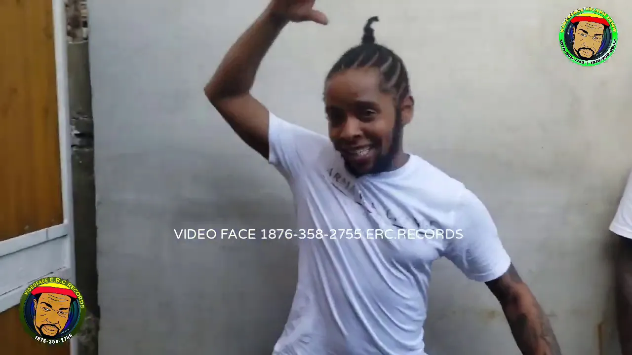 SHANE O FREE STYLE VYBZ AT FRENZ FOR REAL STUDIO