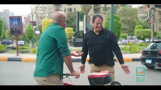 حياة كريمة   بعد ما ربنا رزقه مبخلش أنه يديه لغيره   فرحته وهو بيعمل الخير تساوي الدنيا دندنها