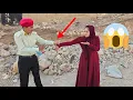 Download Lagu Verontrustend bezoek😪: Narges kampt met onzekerheid\