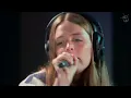 Maggie Rogers covers The xx 'Say Something Loving' for Like A Version