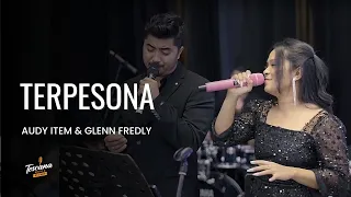 Download Terpesona - Audy Item \u0026 Glenn Fredly | Live Cover by Toscana Music at Marriott Batam Harbour Bay MP3
