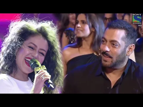 Download MP3 नेहा कक्कड़ की इस Performance को देखकर Bollywood भी दंग रह गया |  Neha Kakkar live