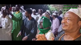 أزور ضريحك وروضتاك ليلة الشيخ محمد ودالفكي أداء المادح ود أبروف  أزور ضريحك وروضتاك ليلة الشيخ محمد ودالفكي أداء المادح ود أبروف