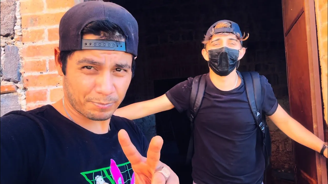 La Hacienda De Los Cristeros Feat, José Flores Terror / Un Niño Muere En Escalera De Caracol 💀👻😈