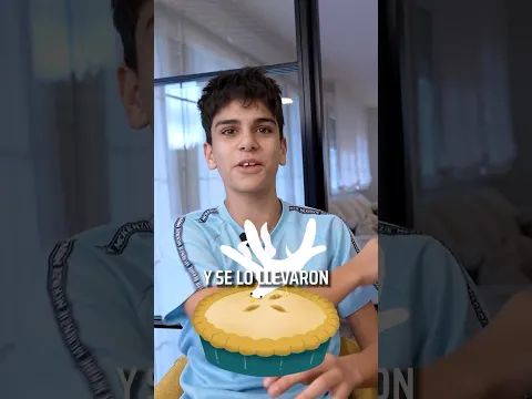 ¡A Niko le ROBARON la empanada en el patio! 🦅😭