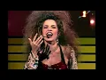 Gloria Trevi | Con Los Ojos Cerrados (HD)