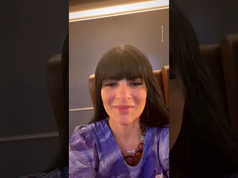@brumfernanda mencionou você: Oi, pessoal :)