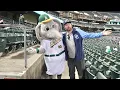 An Empty But Incredible Night at Worst Stadium In Baseball - Oakland Coliseum Ballpark Food Tour