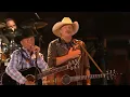 George Strait - Amarillo By Morning ♬ Feat. Alan Jackson (Live From ATu0026T Stadium) [2014 Version]