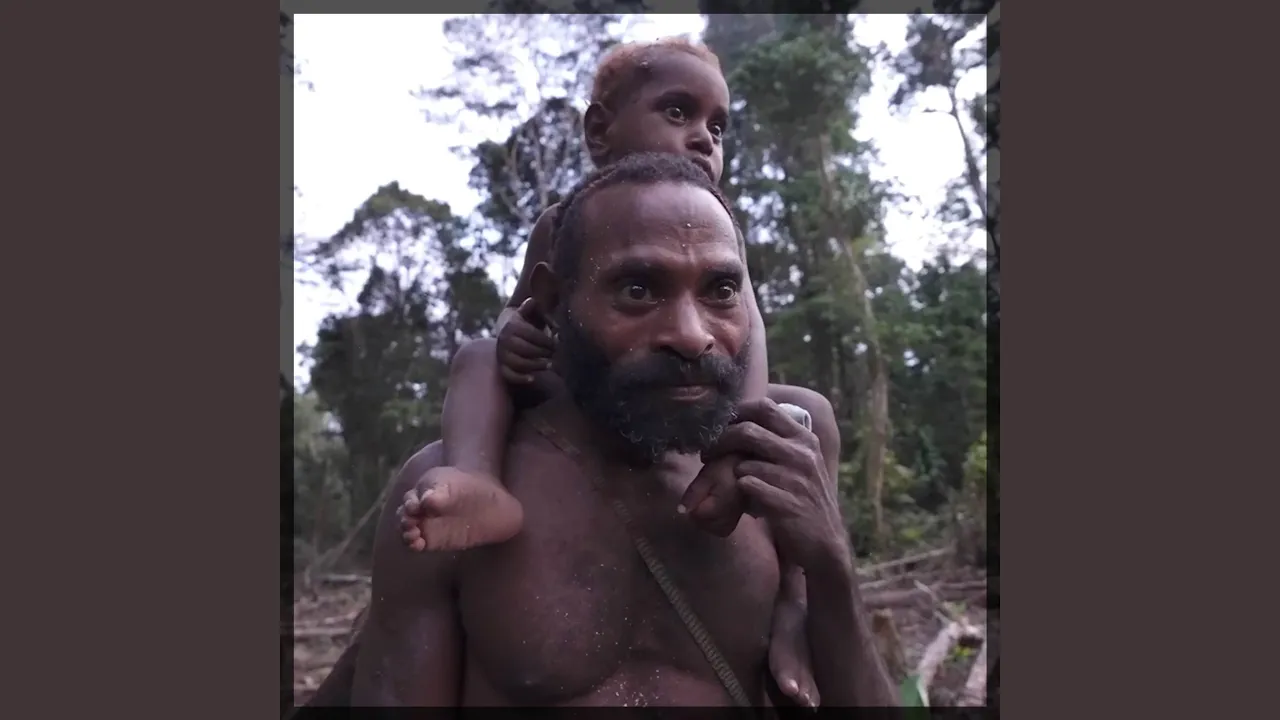 Song of the Mamuna Tribe of South Papua Song of the Mamuna Tribe of South Papua
