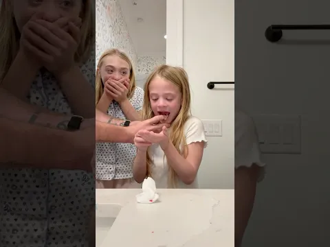 6 year old Posie loses her first tooth. (emotional)๐ฅฒ