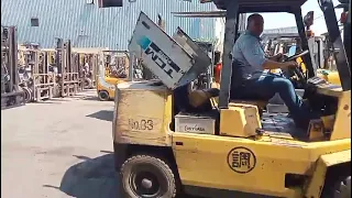 كلارك تي سي ام حموله 4 5 طن ارتفاع 5متر موديل 97 