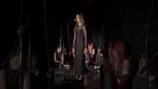 Julia Janus - Aniolom szepnij to Sanah