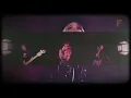 YUNGBLUD, Halsey - 11 Minutes ft. Travis Barker | Who's The Guest?