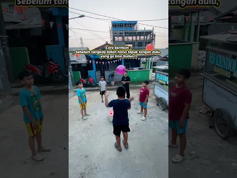 Game tepuk tangan tangkap balon