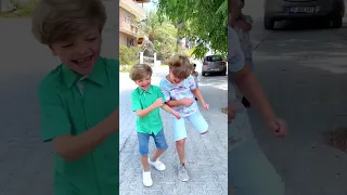 الاخ سند   عندي اخ واخت   خبروني كام اخ عندكن حبايبي                      دندنها