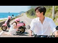 Lagu Cold CEO rides bike alone, falls in love with cute girl fixing bike on the way!