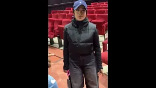 يقول لها عندج فلوس وماعندج صوت اسمعو صوت البنت ترند Shortvideo العراق Shorts Short Subscribe 