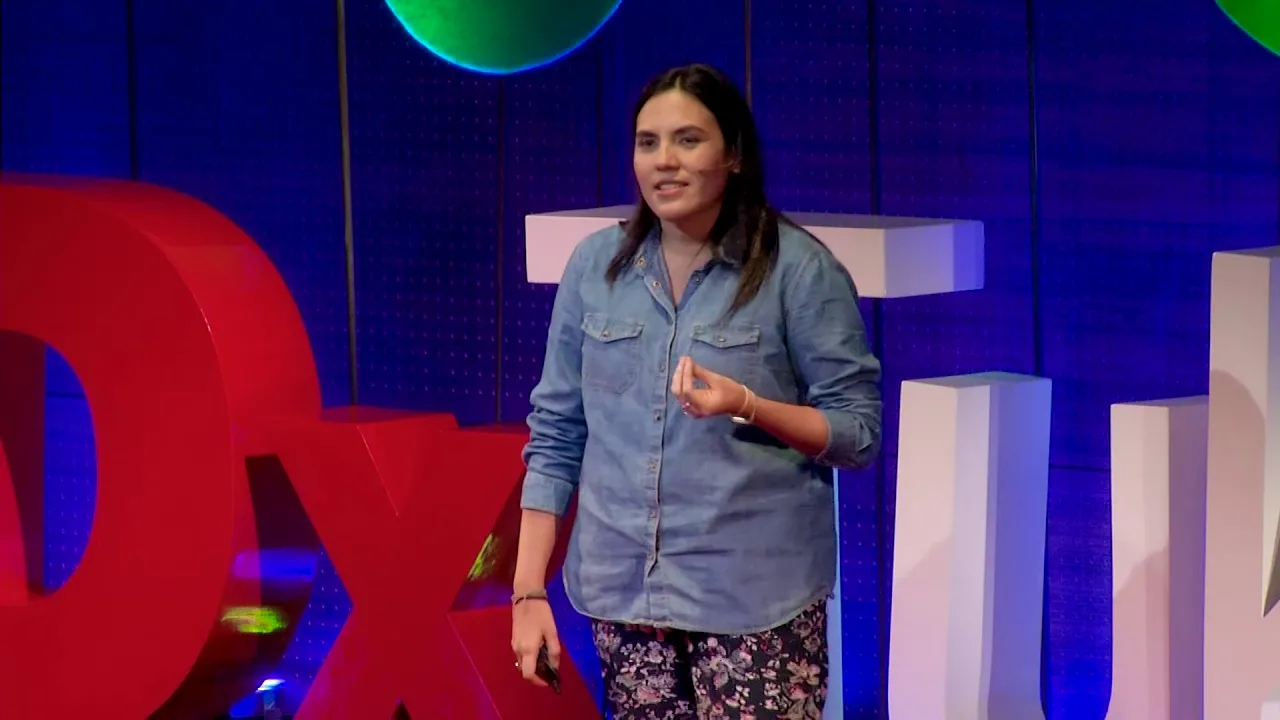 Un nuevo modelo de ciudad para los refugiados climáticos | Belén Desmaison | TEDxTukuy