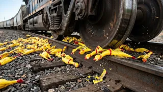 π Train Crushes Rubber Chicken ππ₯ | Funny Toy Destruction Experiment | Satisfying Slow Motion