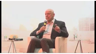 LEANDRO KARNAL - "Valores são acordos sociais e históricos"
