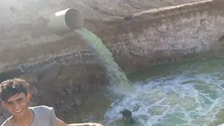 شاهد واستمتع باجواء المناطق الريفيه في الكوت وطريقة صيد السمك بالأيدي عاشق الذر كرار العقابي 