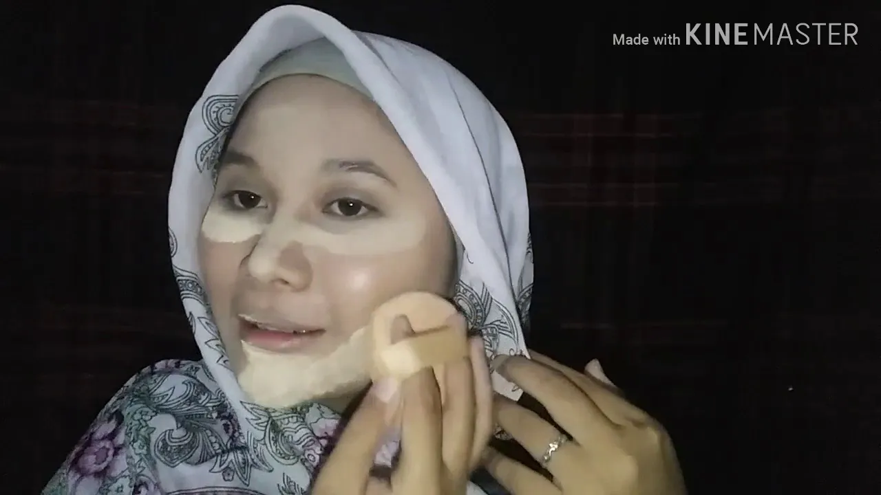 Maybelline Dream BB Fresh - Foundation Friday **GIVEAWAY**. 