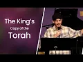 Download Lagu Het koningsexemplaar van de Thora | Torah-gedeelte Shoftim