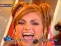 Kelly Key cantando adoleta no Domingo Legal em 2003.