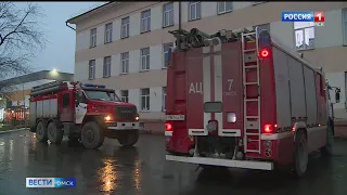 Из ОмГМУ спасатели эвакуировали 48 человек из-за задымления