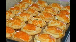 Sabah kahvaltılarınızı şenlendirecek, puf puf kabarması ile gönüllerinize taht kuracak Sütlü Poğaça . 