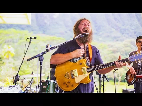 Download MP3 Mike Love and the Full Circle - Time To Wake Up (HiSessions.com Acoustic Live!)