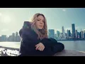 Download Lagu Shakira - Última (Official Video)