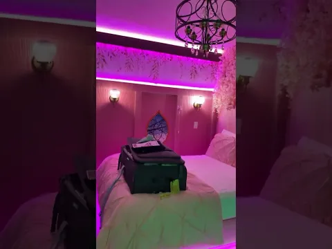 Quarto de Wicked | #anacastela #boiadeira #disney #orlando #wicked