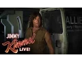 Video di The Walking Dead's Norman Reedus vs. Hoverboard Zombies