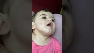 بيبي اطفال مقاطع اطفال صغار طفل يناغي 