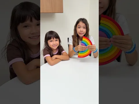 Learn colors of the rainbow 🌈 Maya and Molly