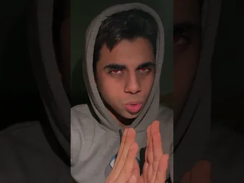 ‏ملحد يحاول كسر مقبره زجاجيه في الصين وكانت الصدمه😱💔