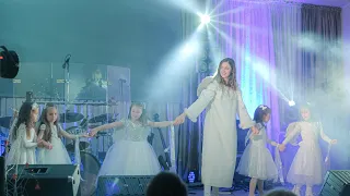 Танець Ангели летіли Різдвяний концерт 
