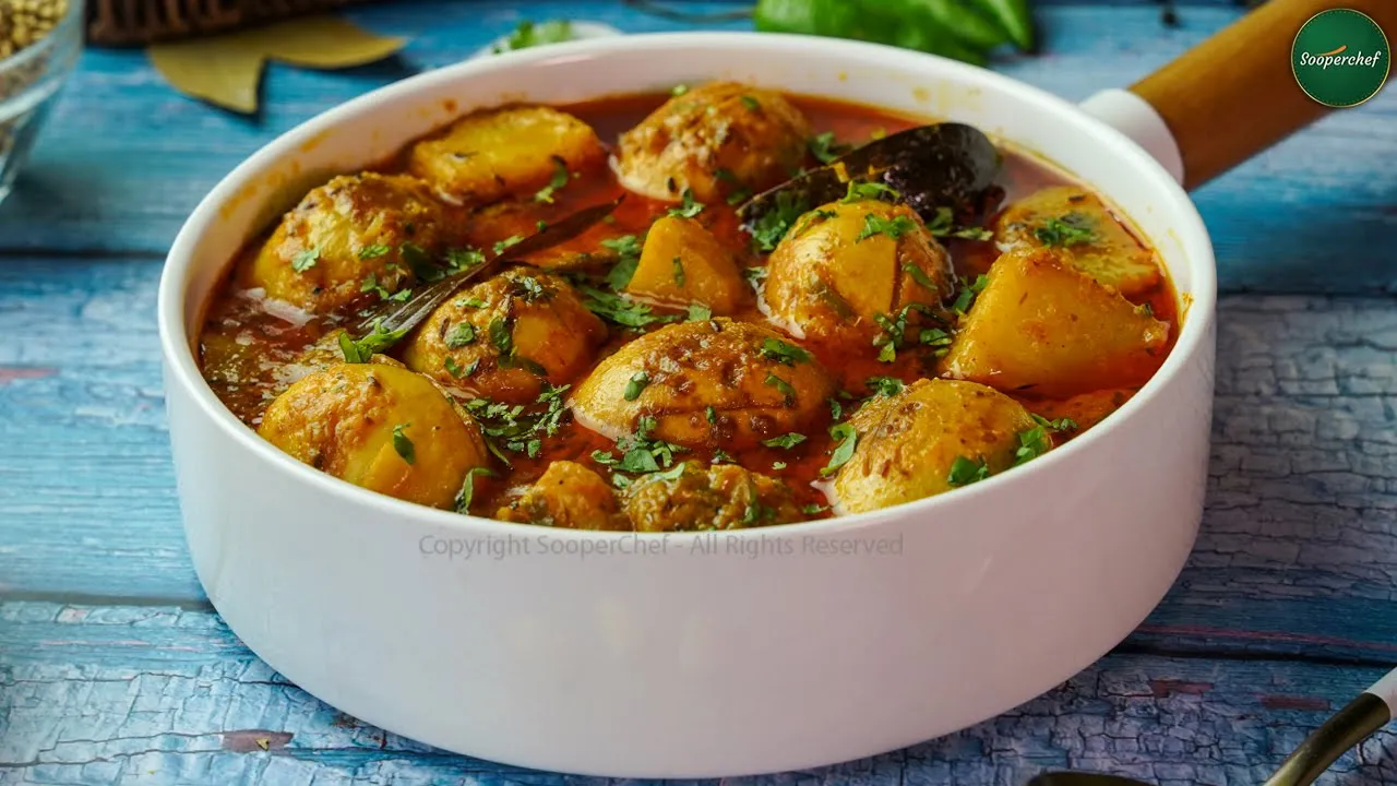 Aloo Anda Curry (Aloo Anday ka Salan) Recipe by SooperChef