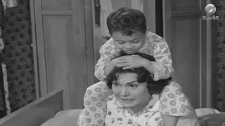 أم العروسة   بداية اليوم في أي بيت مصري أصيل    دندنها