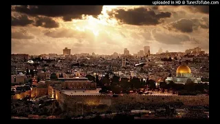 القدس تنادينا                    المنشد أحمد بو خاطر دندنها