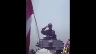 فيديو نادر للسلطان قابوس طيب الله ثراه 