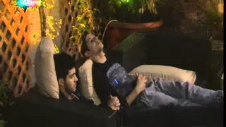 مصعب الصادق وزكي عم يحكوا ومعصبين علا رنا أولكم كلامهم صحيح 